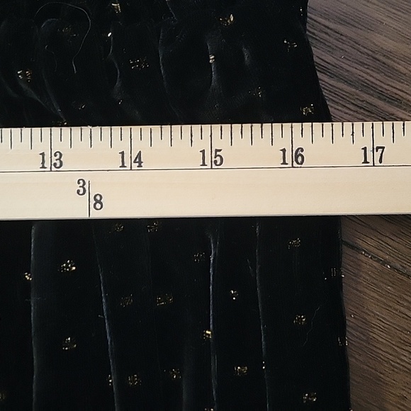 NWT ZARA Black CROPPED VELVET TOP Long Sleeve  Metallic  size M - Picture 10 of 13